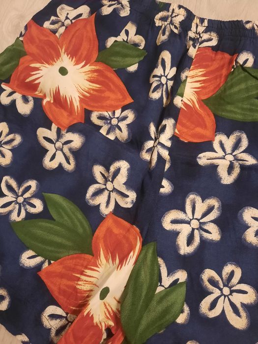 Вінтажні яскраві шорти