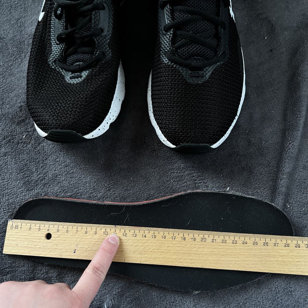 Чоловічі кросівки Under Armour charged escape. P. 44,5. Ідеал!!!
