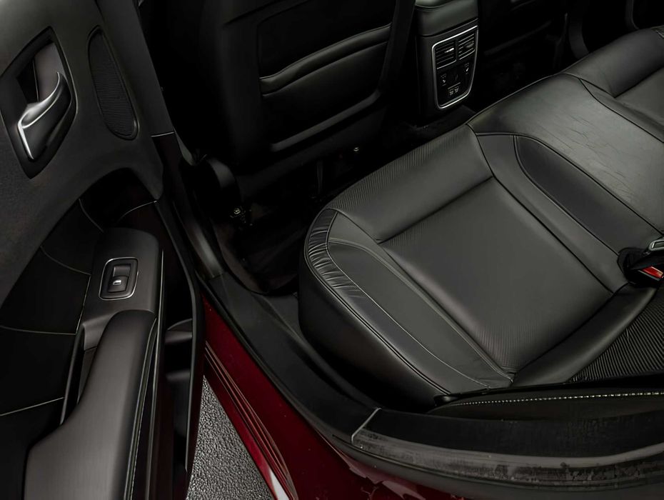 Dodge Charger      2018