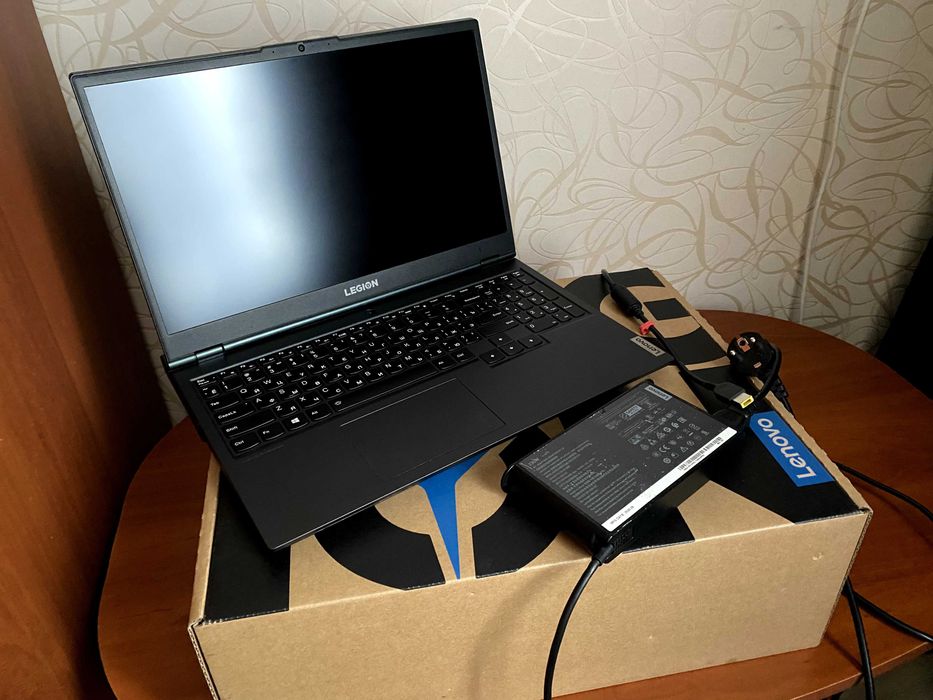 Lenovo Legion 5 (120Гц, i7-10750H, RTX 2060 6Gb,  32Гб DDR4, Wi-Fi 6 )