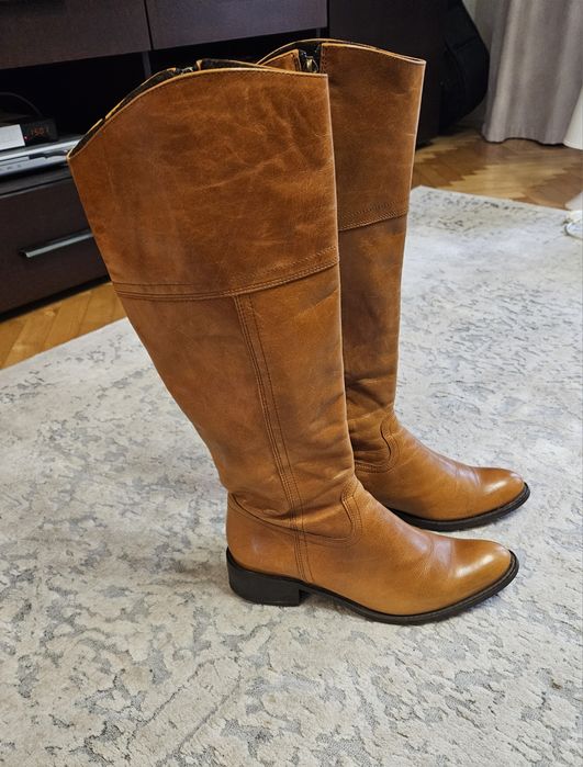 Kozaki że skóry oficerki