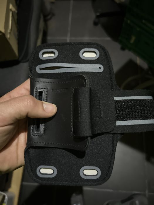 Braçadeira para telemóvel