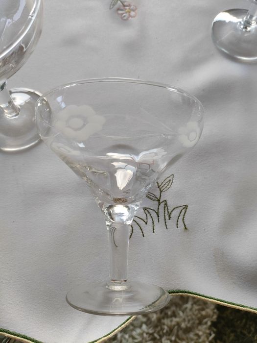 Kieliszki do szampana lub do deseru