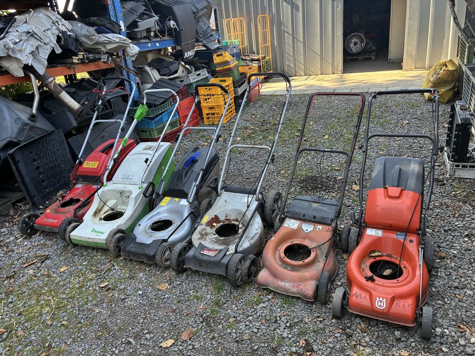 Wózek laweta kosiarki spalinowej