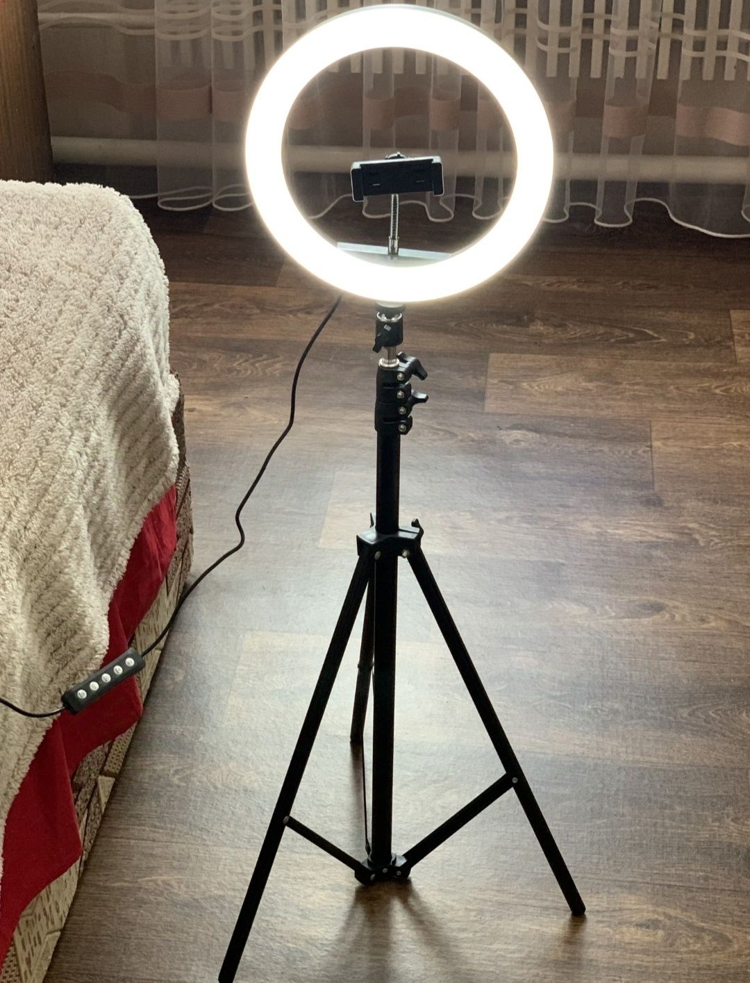 Кольцевая LED лампа RGB 26 СМ с держателем для телефона+штатив 2М