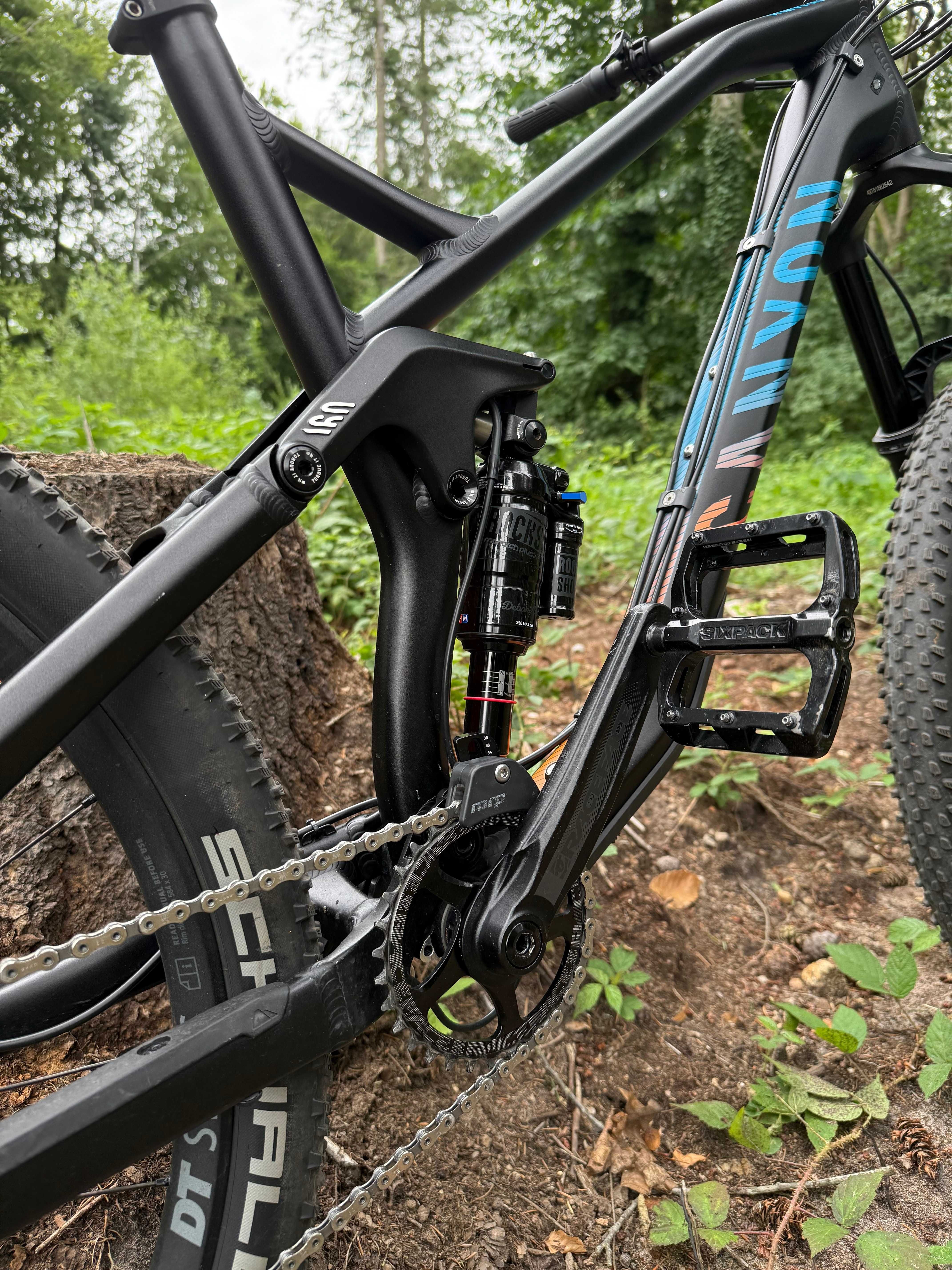 MTB Full Canyon Strive Al 5.0 Race 2017, rama L, kola 27,5