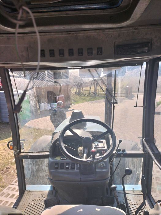 Ciągnik Pronar 1221a