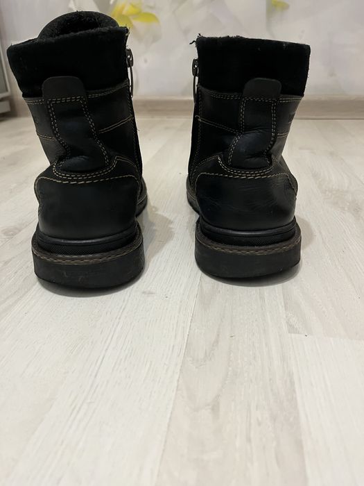 Шкіряні зимні ботінки