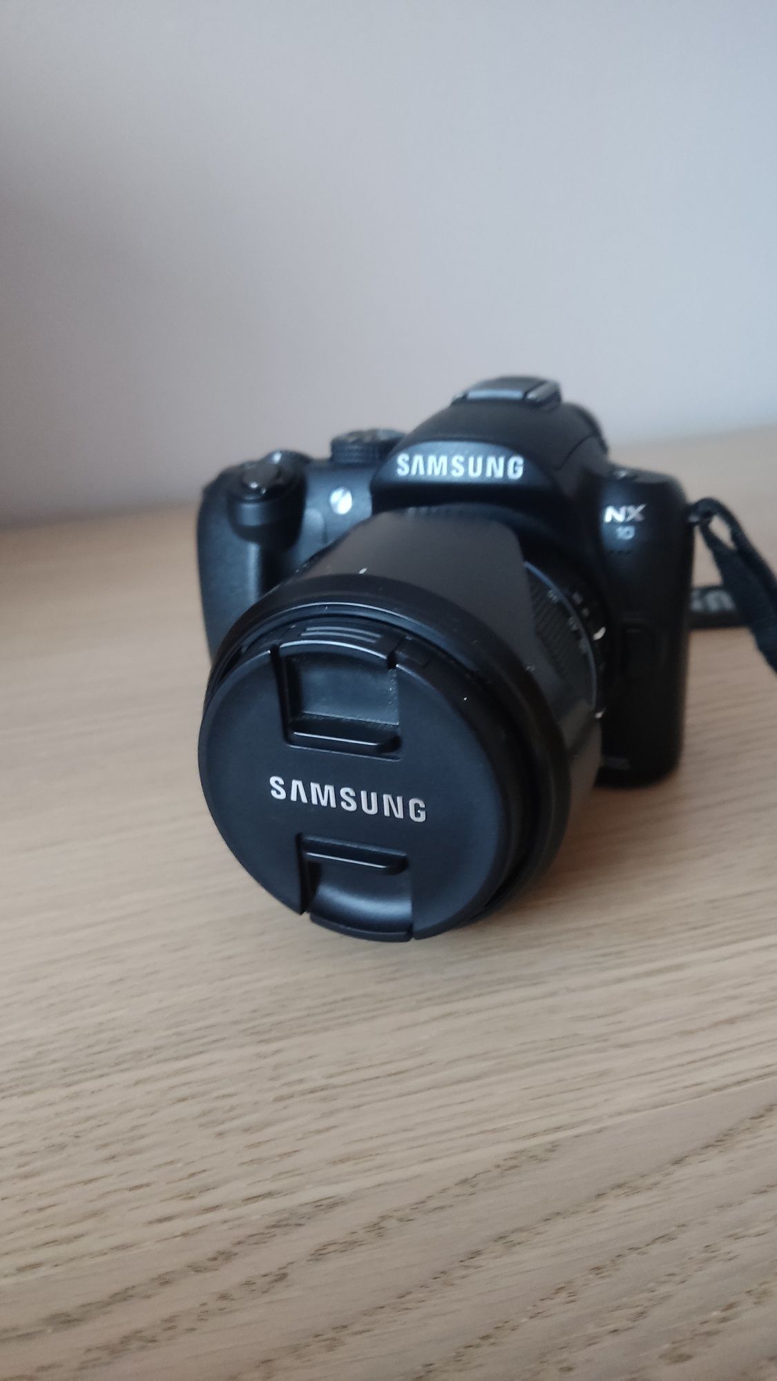 Samsung NX10 +obiektyw