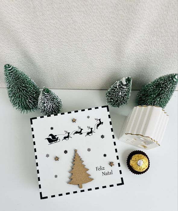 Caixa de Natal personalizada em madeira – presente único