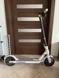 Nowa Hulajnoga Xiaomi Mi Electric Scooter 3 2022 8,5" Szary+gwarancja