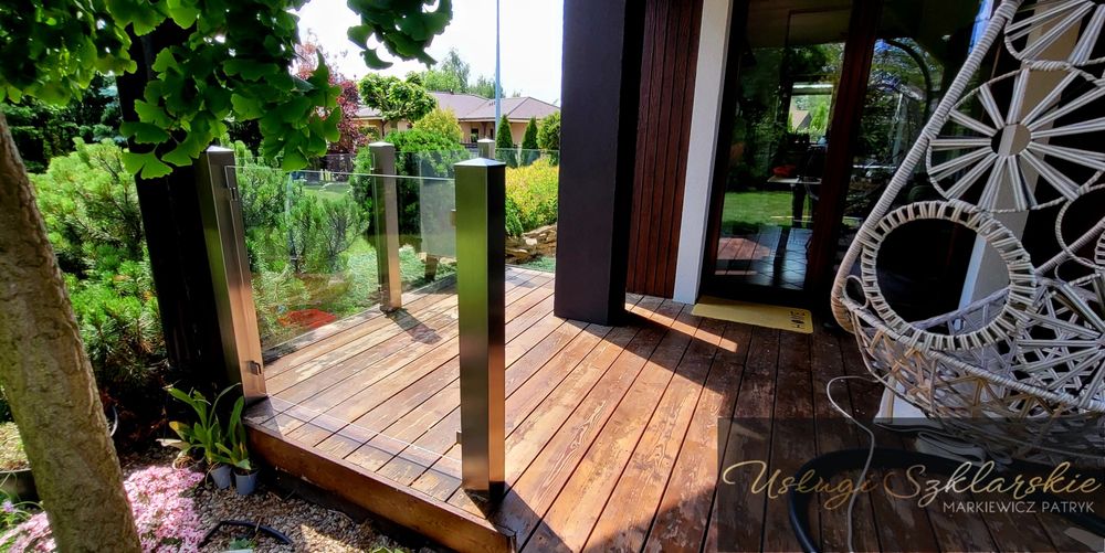 Balustrady na wymiar Stal nierdzewna Balustrada Szklana