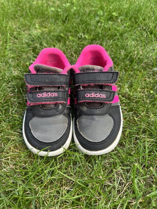 Buty Adidas rozm.24 dla dziewczynki