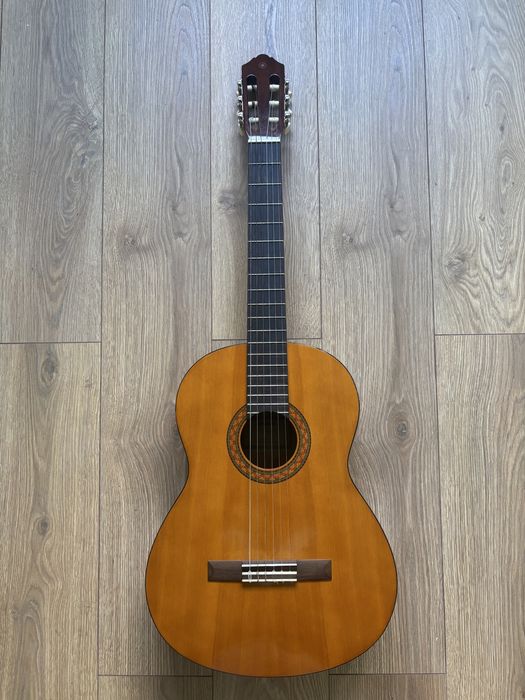 Gitara klasyczna Yamaha C40 4/4 + pokrowiec + akcesoria