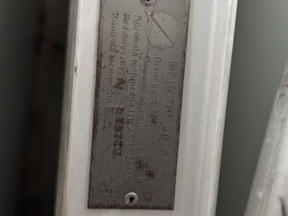 Dzrzwi, Brama PPOŻ z ościeżnicą