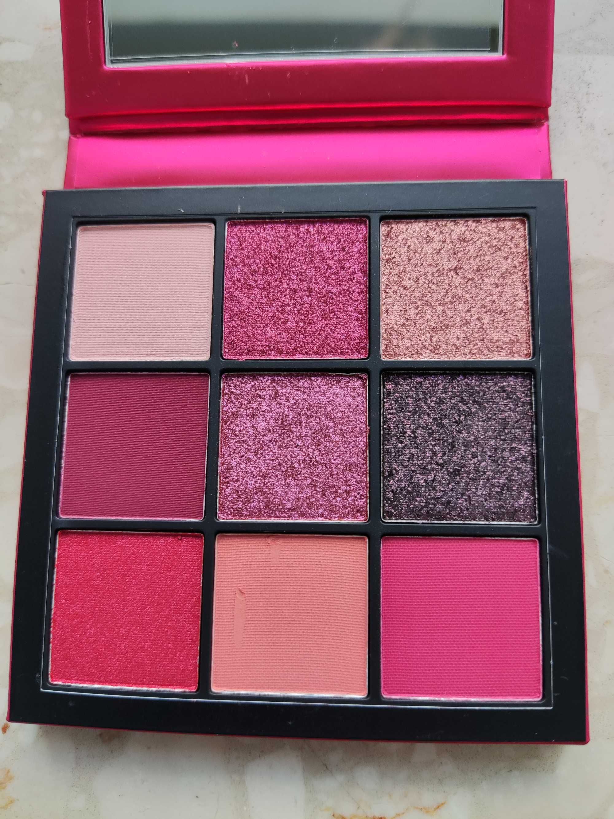 Paletka cieni Huda Beauty Ruby Obsessions NOWA