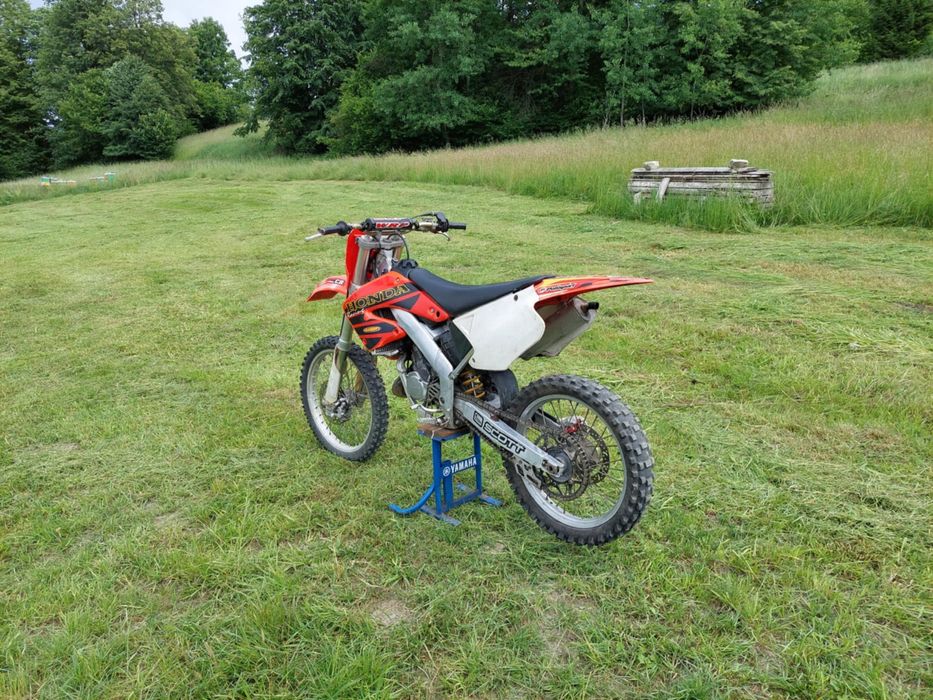 Cross honda cr 125