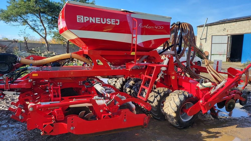 Siewnik agregat uprawowo siewny Pneusej fantom 400