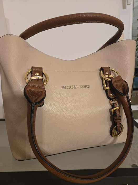 Duża torebka Michael Kors beżowa z kosmetyczką