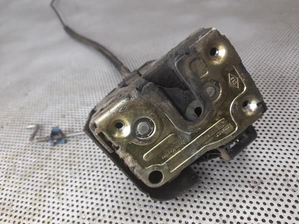 Fechadura / fecho porta frente esquerdo RENAULT Clio II Société (SB0/1