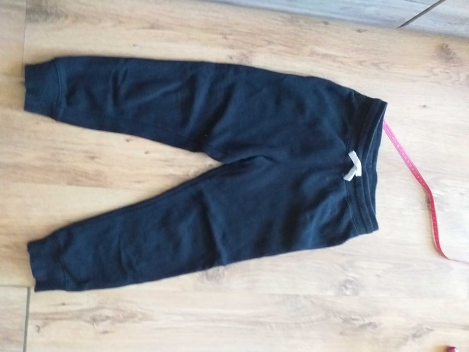 Spodnie dresowe dziewczęce H&M 7-8 lat 122/128 cm