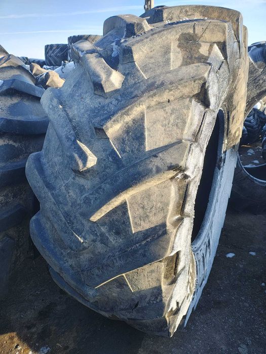 Opony rolnicze 650/75R32 Trelleborg kombajn Claas John Deere Fendt