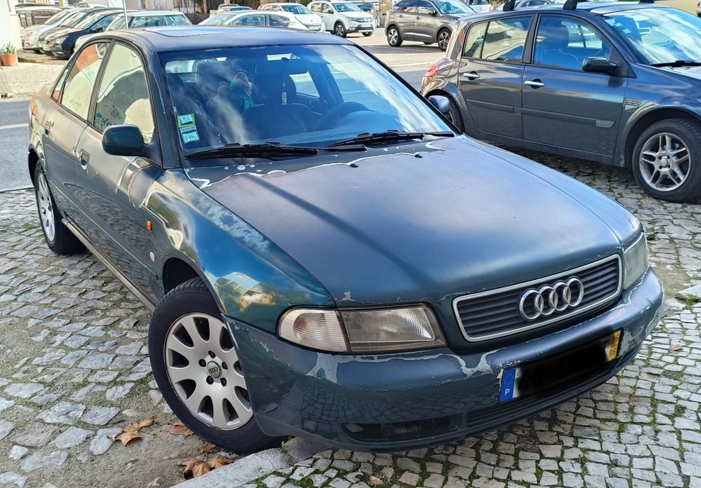 Carro Audi A4 B5 de 1995