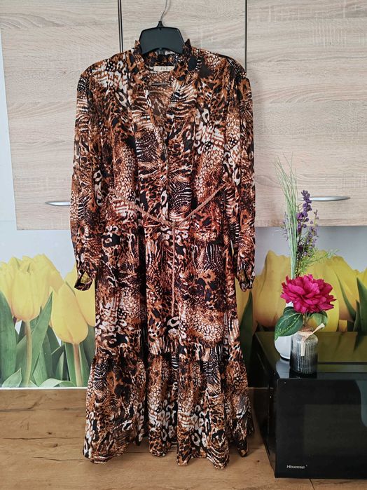 Zwiewna śliczna koktajlowa sukienka ZbyZ rozmiar 46/48 poliester