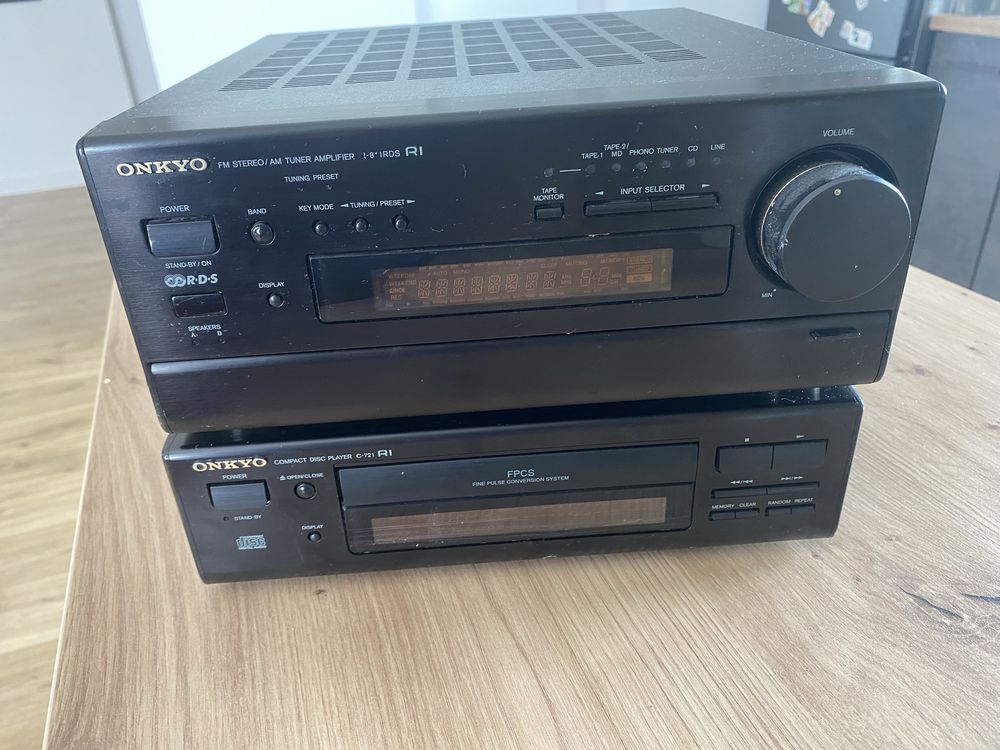 Onkyo R-811RDS i Cd C-721