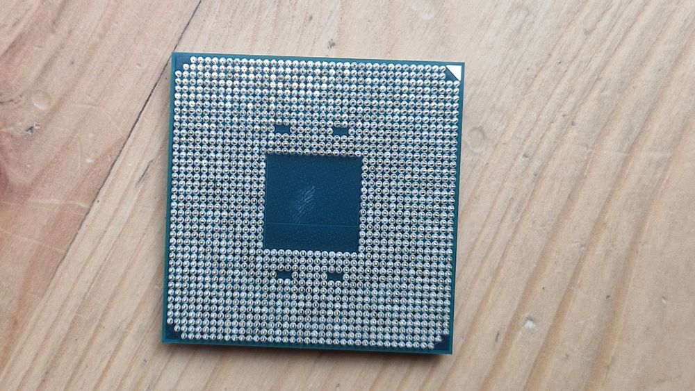 Procesor Ryzen 7 5700X3D (nowy, gwarancja)