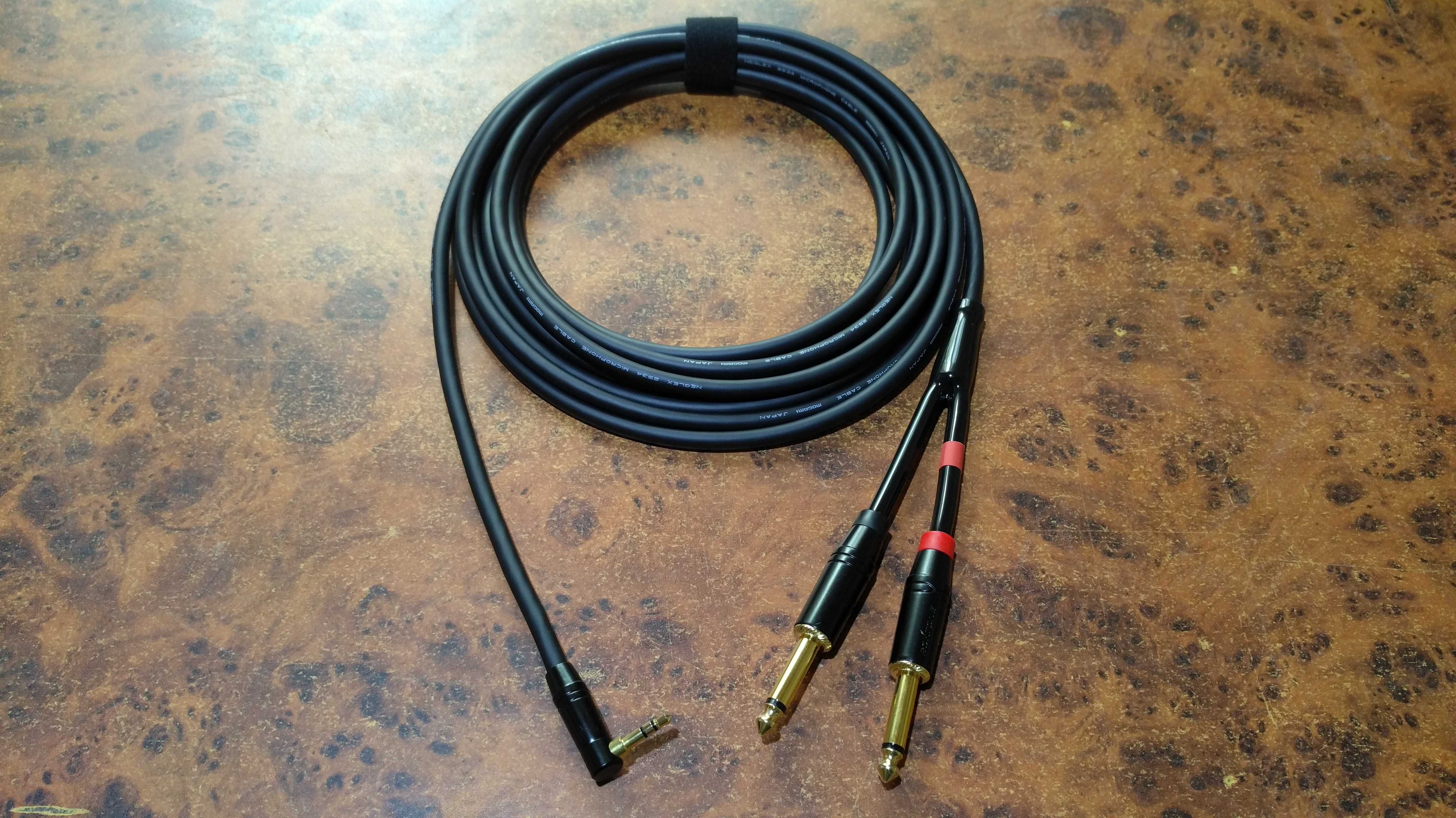 Hi-Fi кабель mini-jack 3.5 mm/2 mono-jack 6,3 mm Mogami W2534 (Япония)