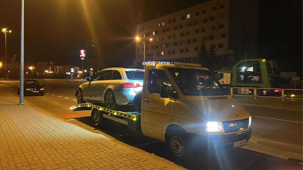 Pomoc Drogowa Auto-Laweta Holowanie Transport Aut 24h/7 Autolaweta