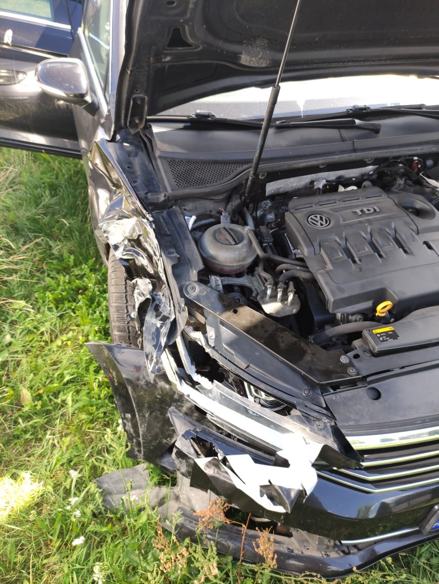 VW Passat B8 2016, 1.6 TDI, Uszkodzony, silnik odpala, podłużnice cale