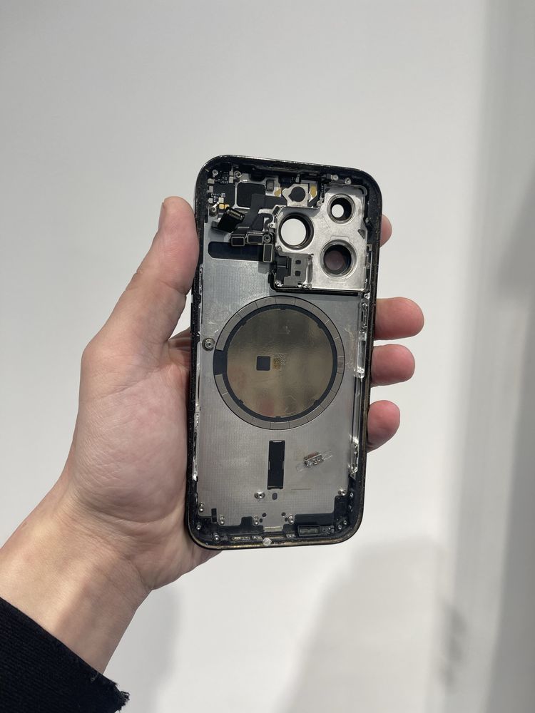 Оригінальний корпус для iPhone 14 Pro Space Black