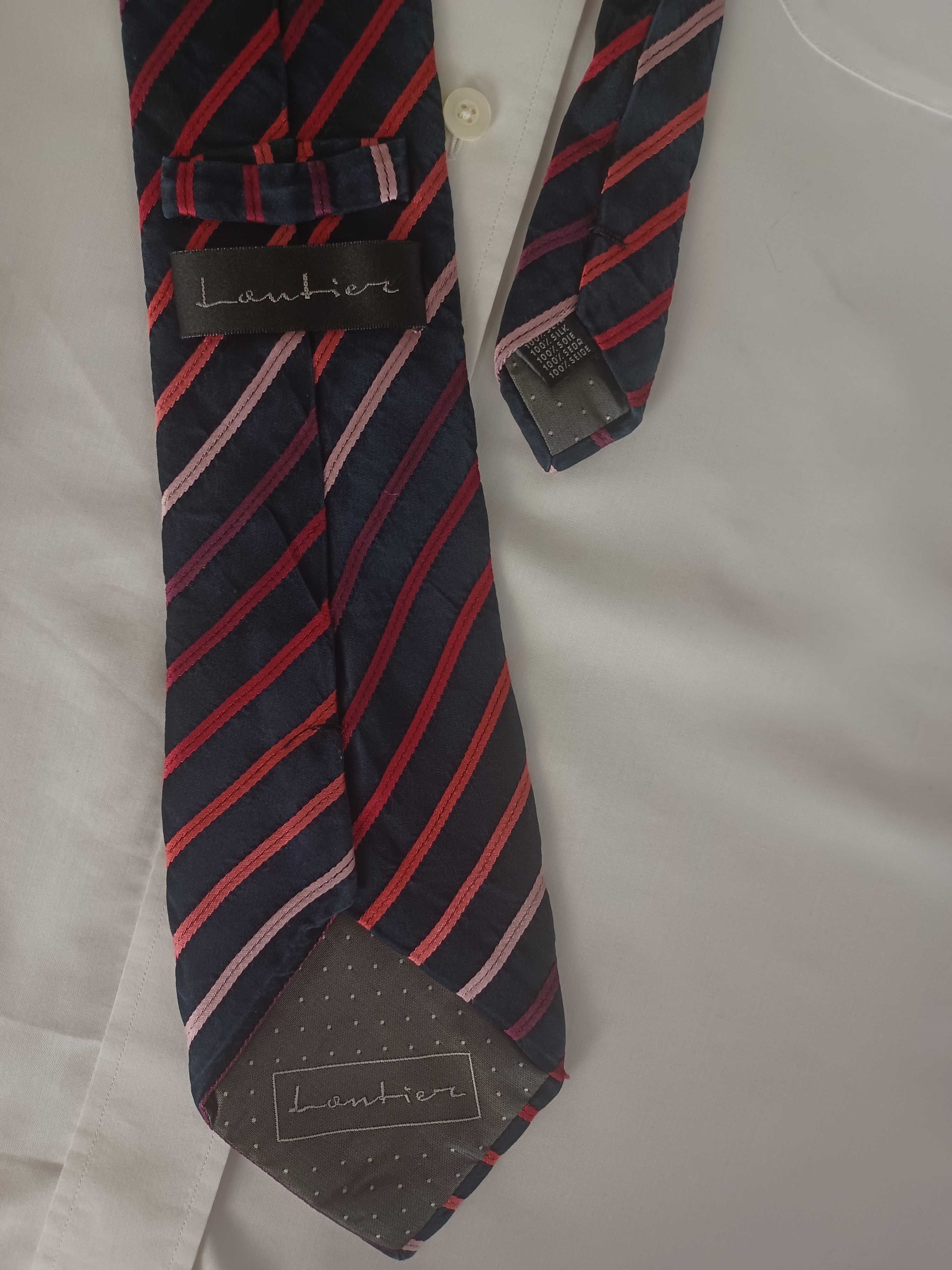 Klasyczny jedwabny krawat