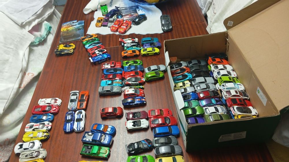 hot wheels unidade