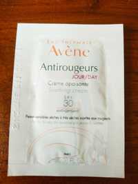 Avene Antirougeurs
kojący krem na dzień SPF 30 20 ml