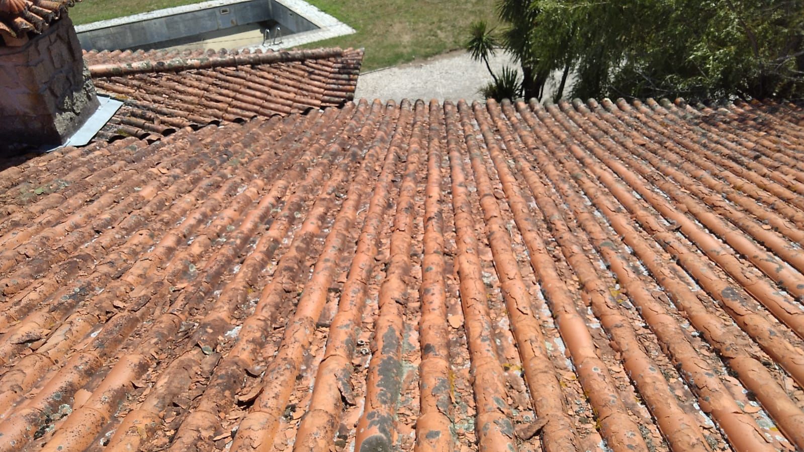Telhados limpeza e impermeabilização