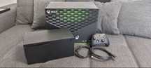 Продаю Xbox series X 2 джойстики