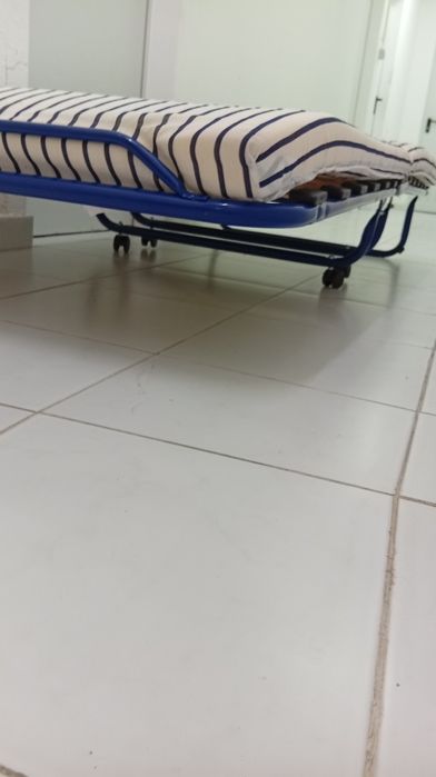 Diva, cama dobrável com colchão