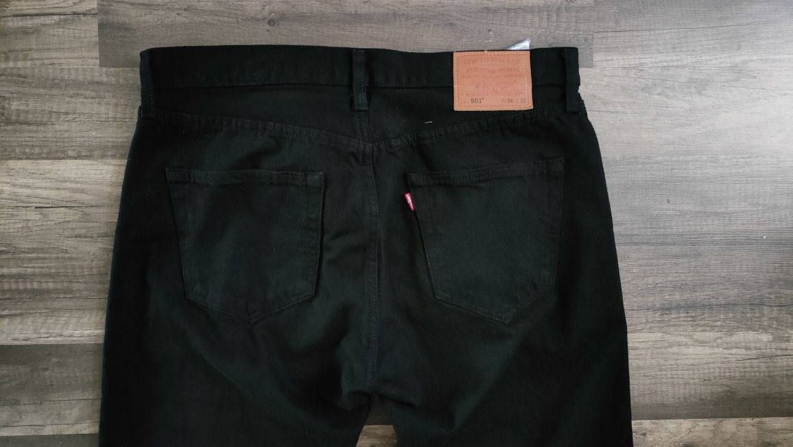 klasyczne , czarne ,nowe spodnie LEVI'S 501  34/32