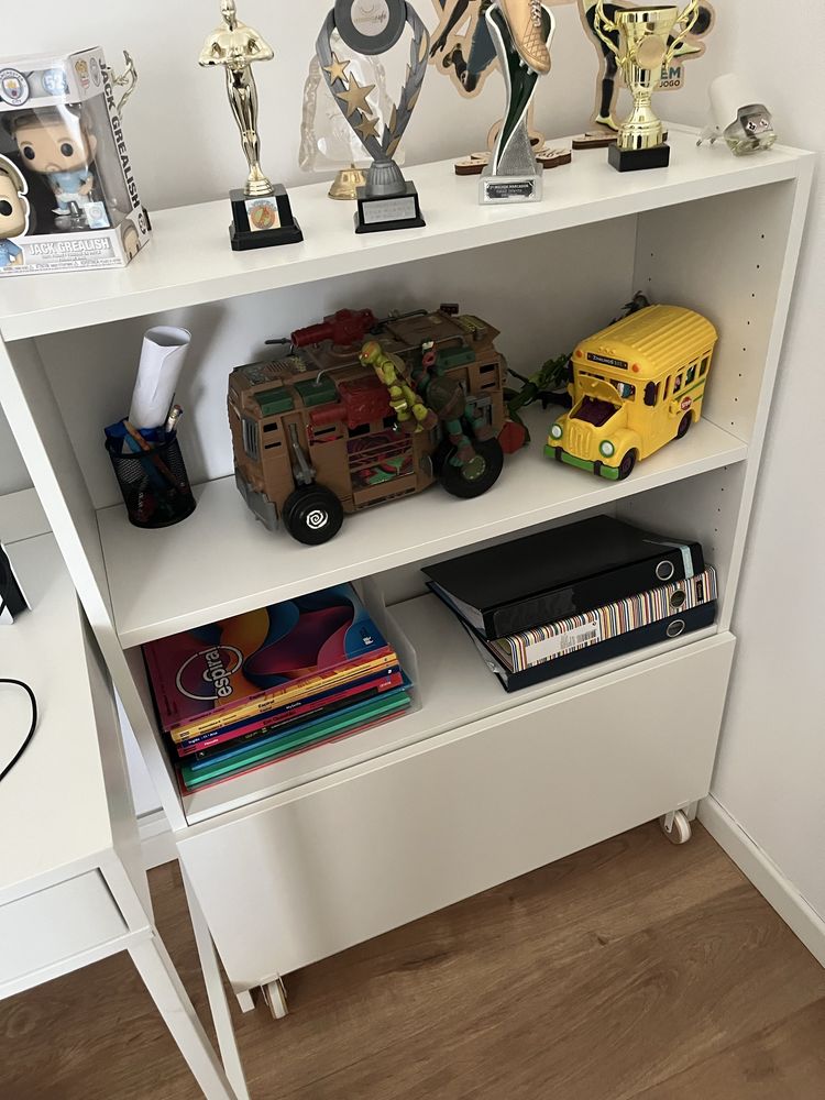 Estante Billy do Ikea