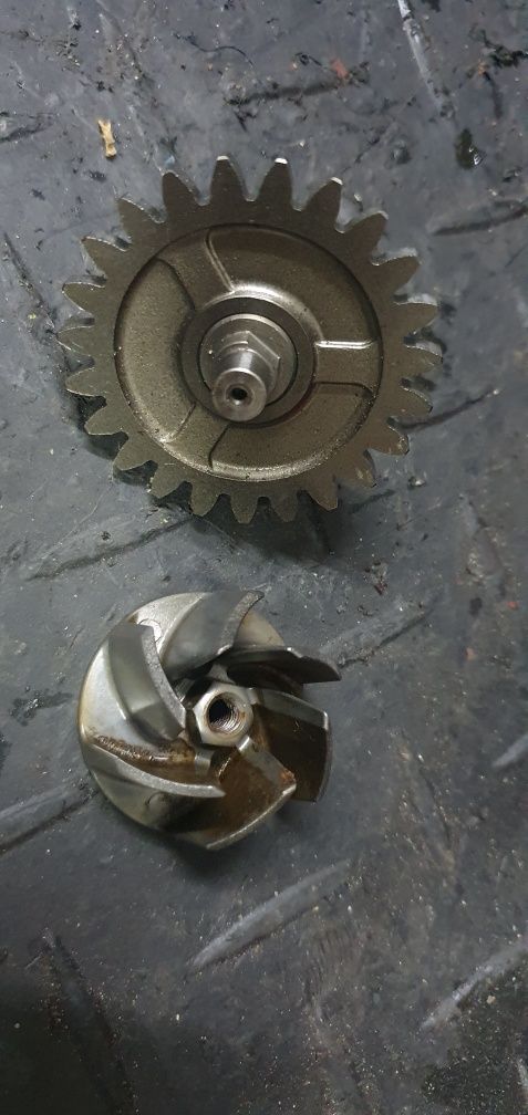 Pompa Wody wirnik pompy wałek Suzuki Rmz 450 rok 06-08 Części Dawca