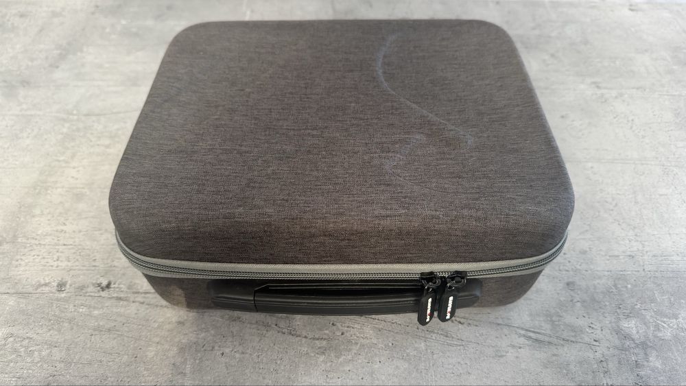 Dron Dji Mini 4 Pro + dwa oryginalne akumulatory z hubem , futerał