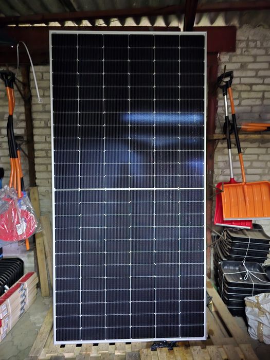 Сонячні панелі HY SOLAR HY-NT 10/72GDF-590W