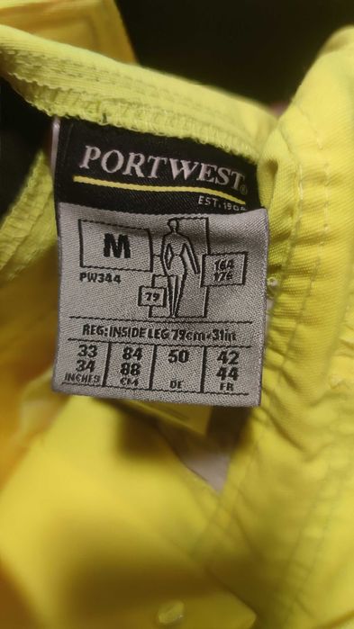 Spodnie robocze ogrodniczki Portwest PW344 rozmiar M.