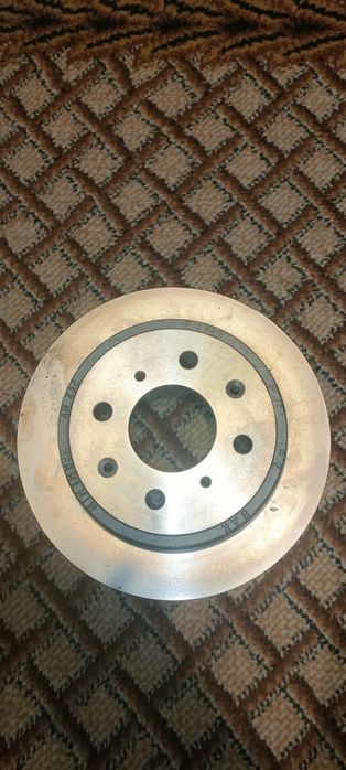 Nowe tarcze tylne Honda Civic