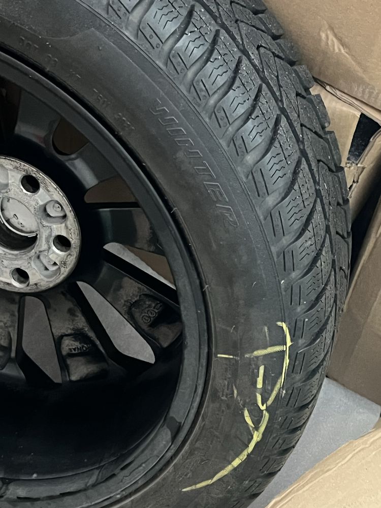 Lexus UX 200/250h / Koła zimowe / Felgi / Opony 225/50/18 OEM