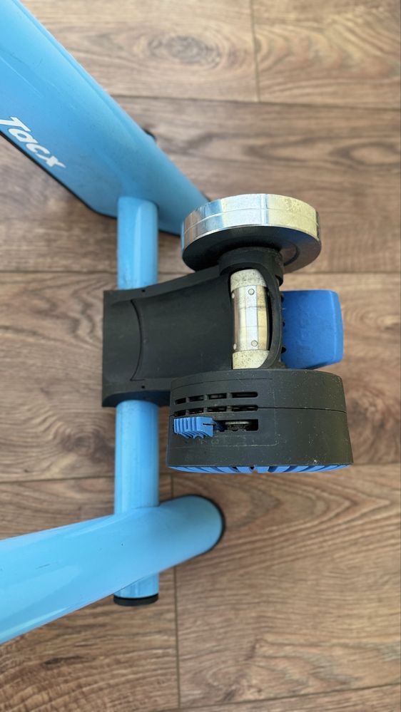 Велотренажер Tacx Boost Trainer | велостанок