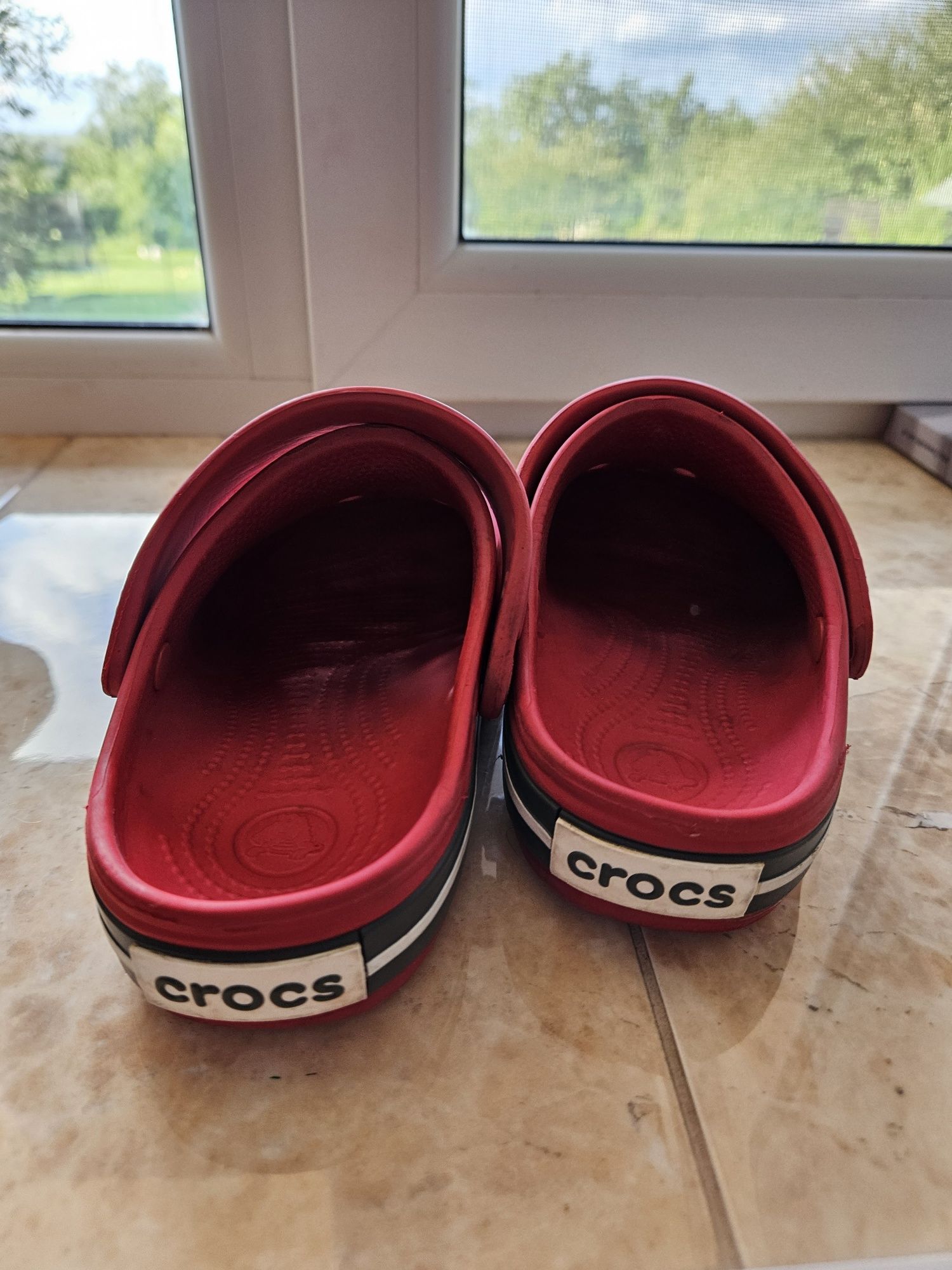 Продам Crocs можно как унисекс